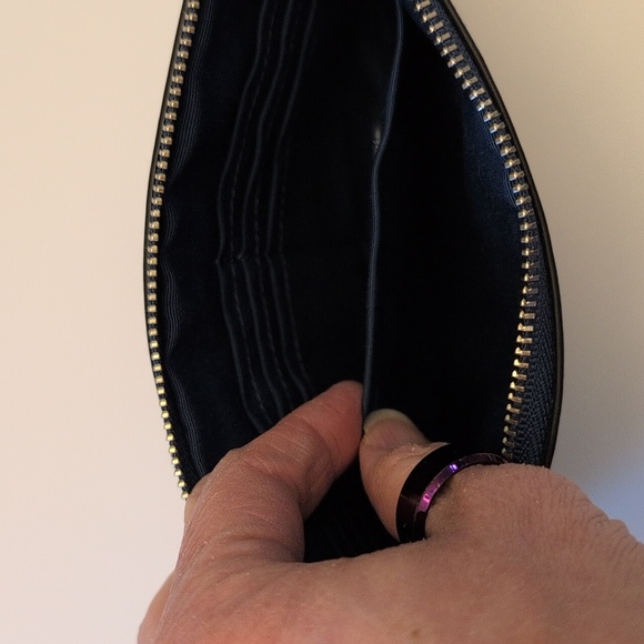 Bazooka Coach Wristlet - Picture 4 of 6